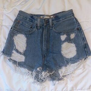 vintage levi’s shorts